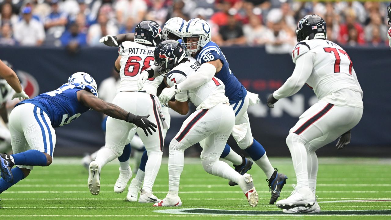 Minshew steadies Colts to 31-20 win over Texans