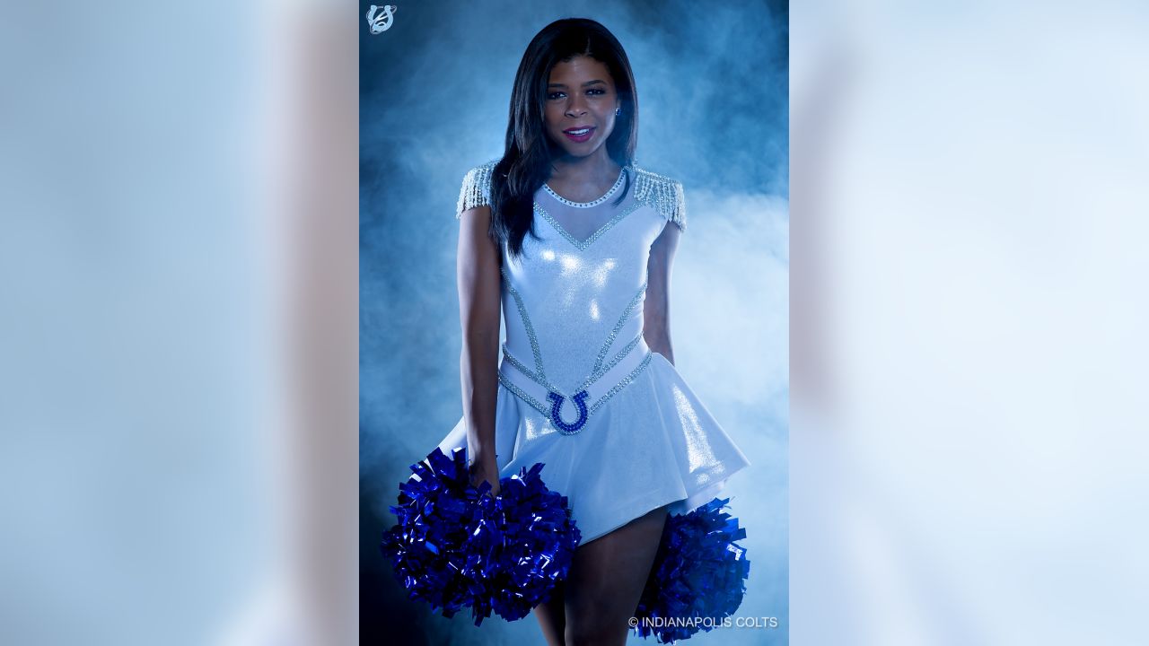 Indianapolis Colts cheerleaders unveil new, less revealing uniforms