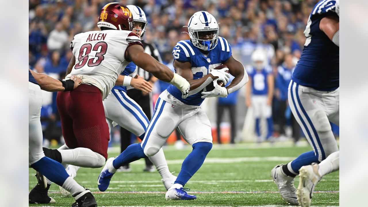 Indianapolis Colts running back Deon Jackson (35) in action