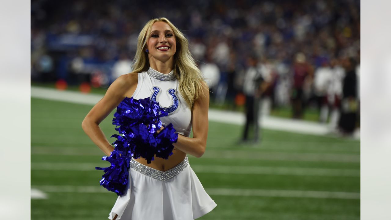 Cheer Highlights: Colts vs. Commanders