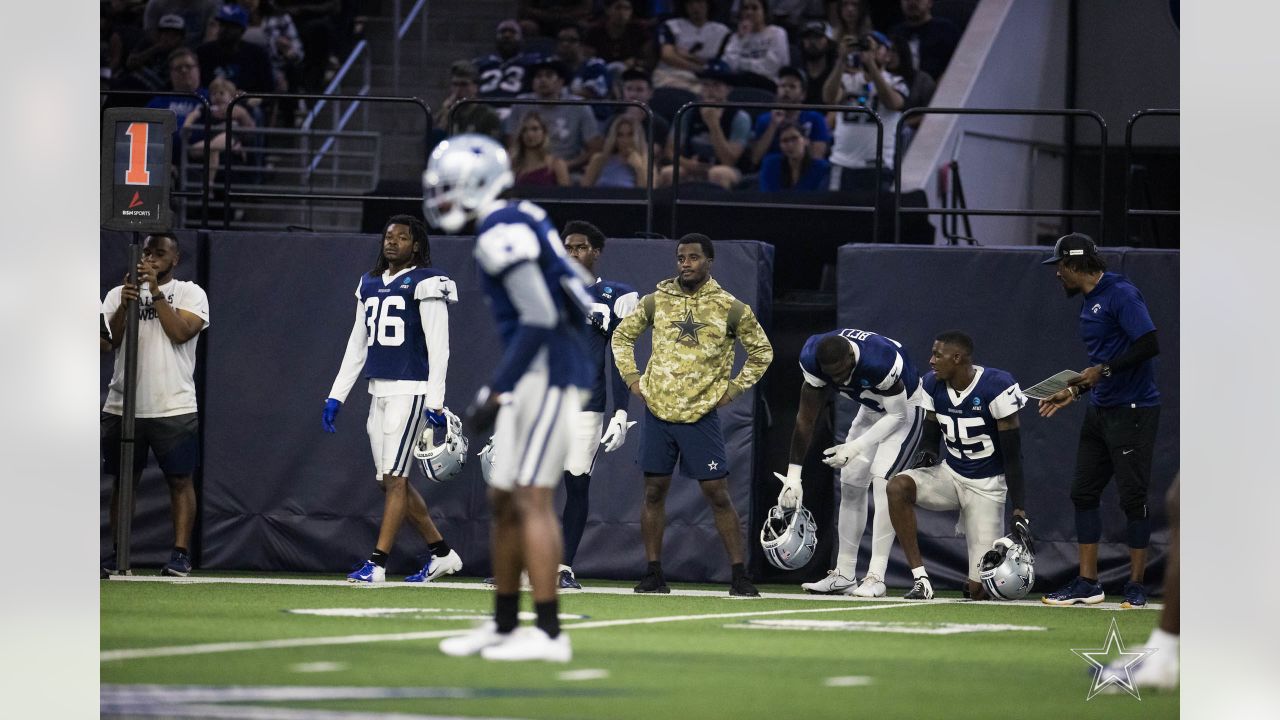 Best Buy: Game Time Dallas Cowboys Training Camp Watch NFL-TRC-DAL