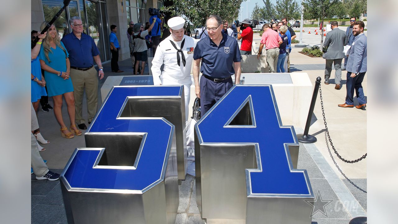 Dallas Cowboys Ring of Honor Walk in Frisco Editorial Stock Photo - Image  of symbol, football: 101407763