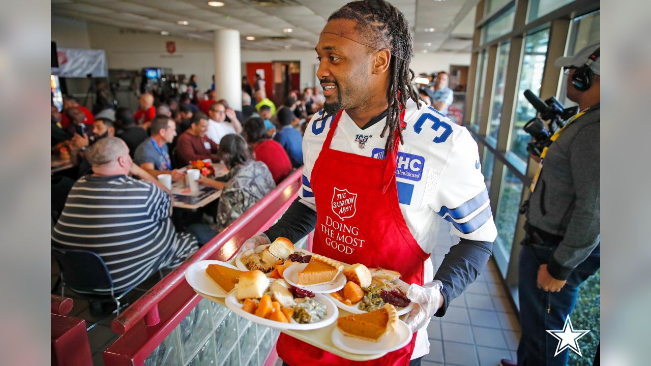 Dallas Cowboys Thanksgiving meal at AT&T Stadium