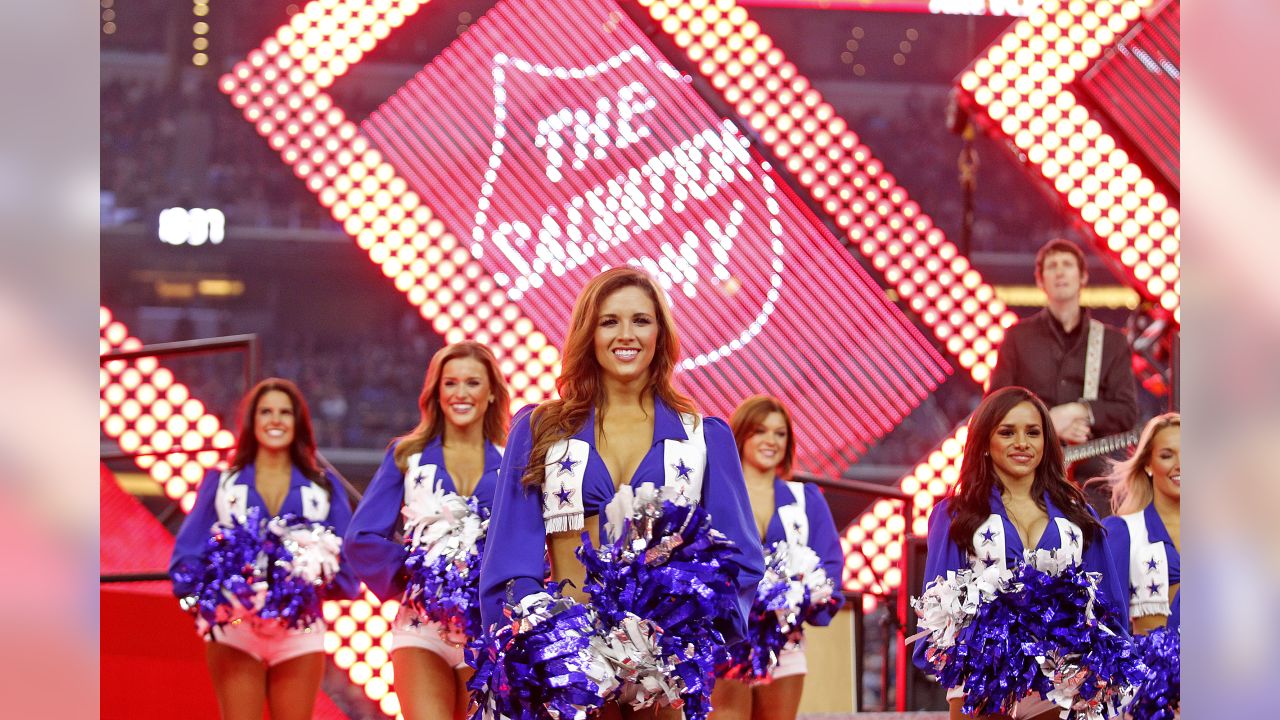 Luke Bryan - Playing the halftime show at the Dallas Cowboys game