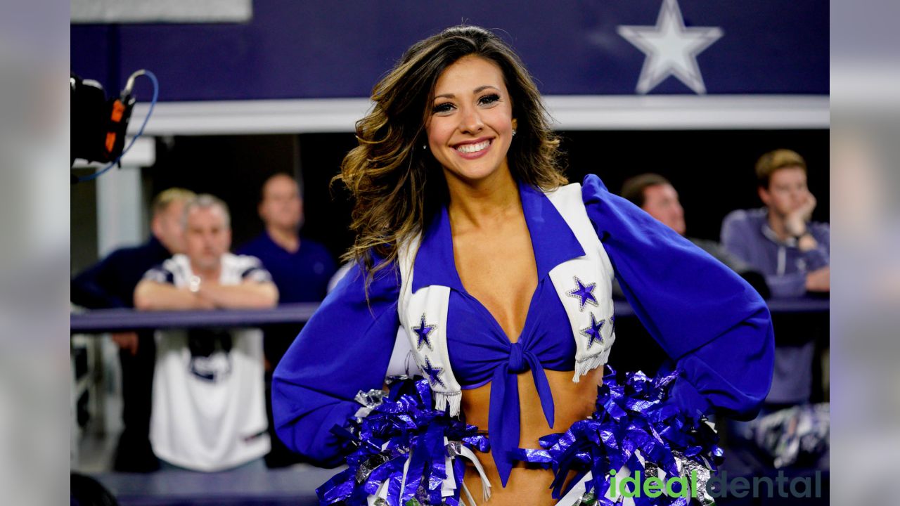 DCC: Week 10 Game Day Gallery #MINvsDAL