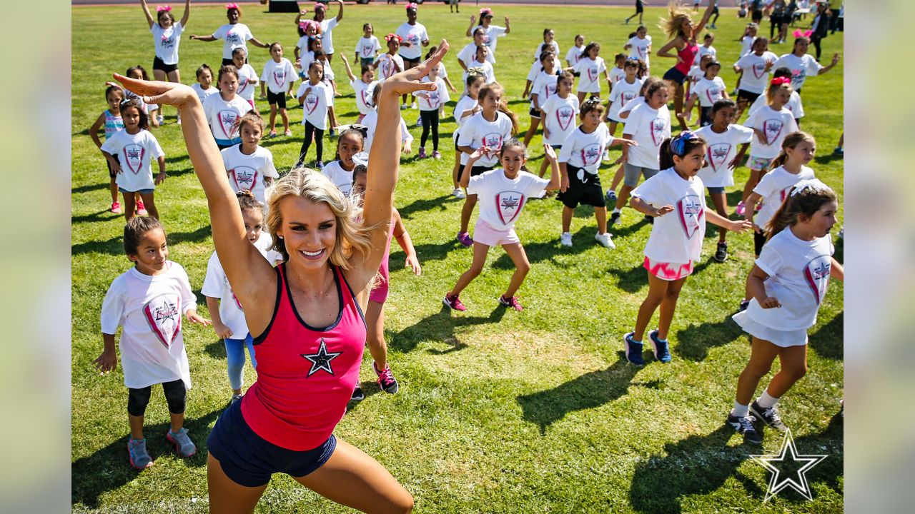 Dallas Cowboys Cheerleaders Lead Youth Camp In Oxnard California