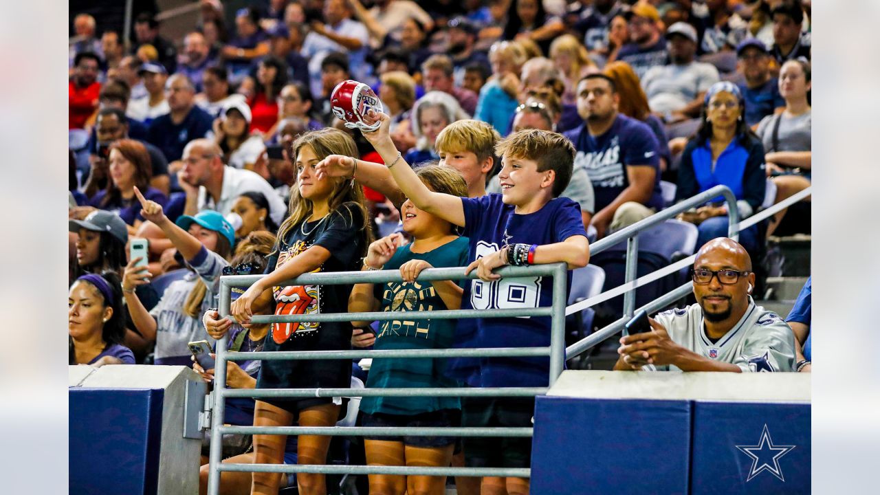 Dallas Cowboys hosting fans for training camp practice Aug. 20-27