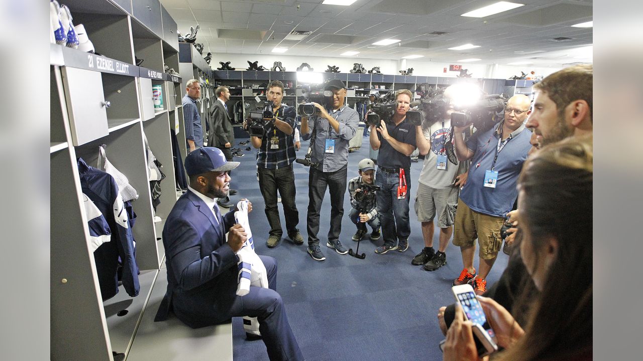 New Cowboy Ezekiel Elliott arrives at Valley Ranch