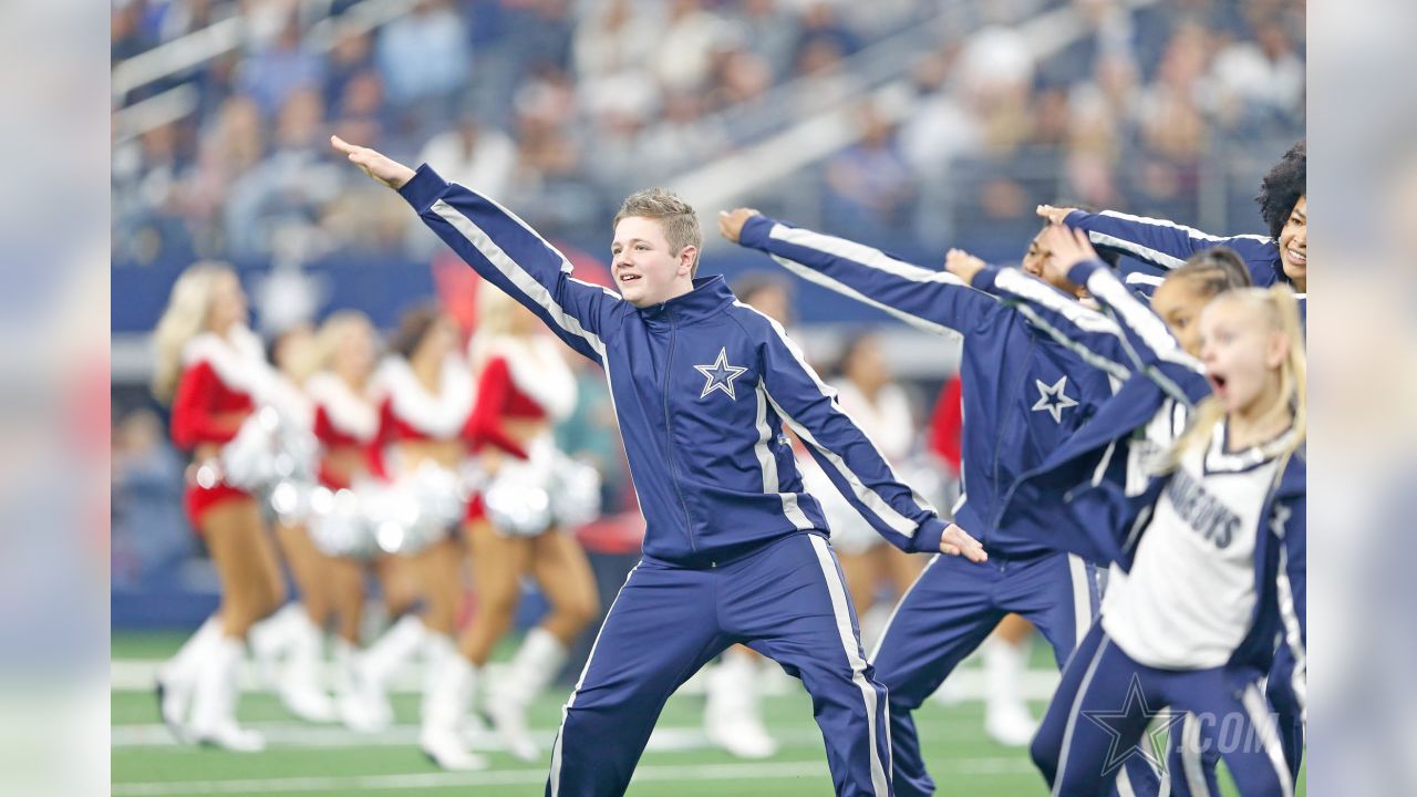 Blog: Inside Dallas Cowboys Rhythm & Blue's Epic Halftime Show at AT&T  Stadium