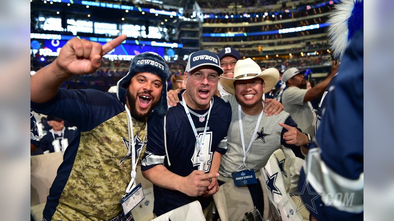 How will 2018 NFL draft accommodate more people than ever before yet still  be intimate? Take a look inside AT&T Stadium