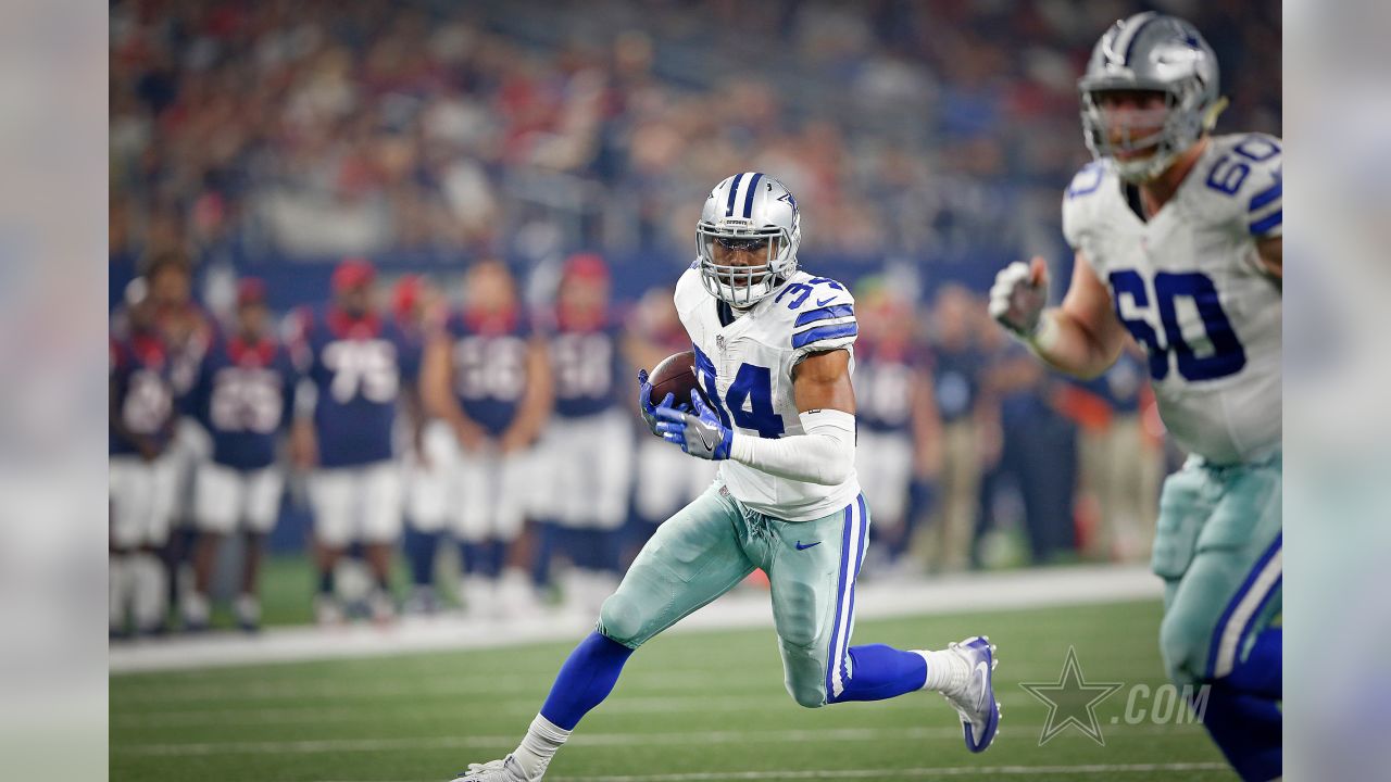 Dallas Cowboys defensive back Jameill Showers (28) defends against