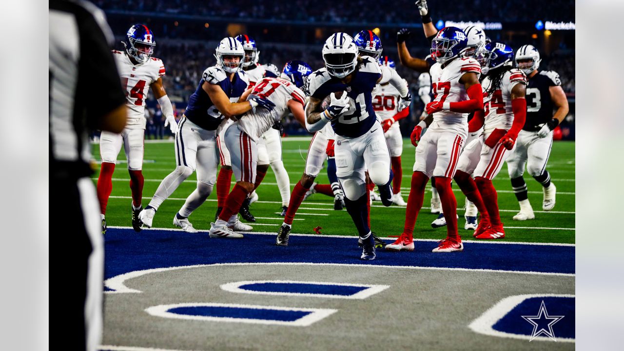 Week 12 Photo gallery from Cowboys-Giants Thanksgiving game