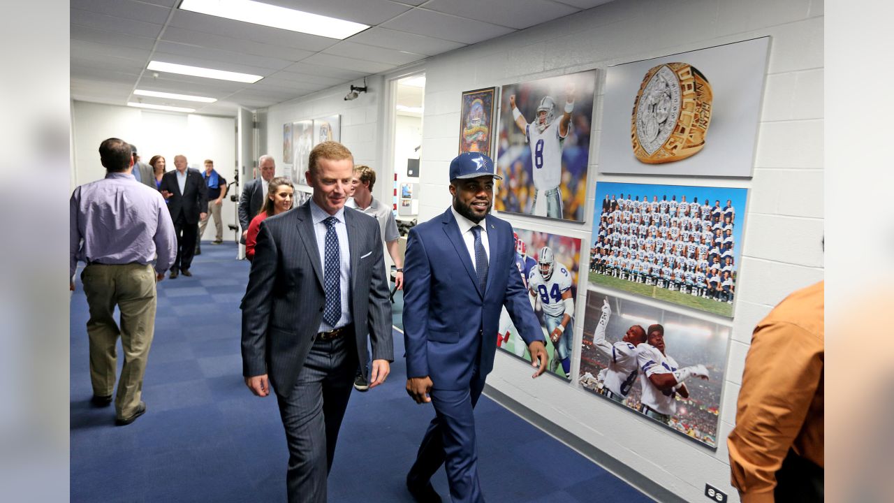 New Cowboy Ezekiel Elliott arrives at Valley Ranch