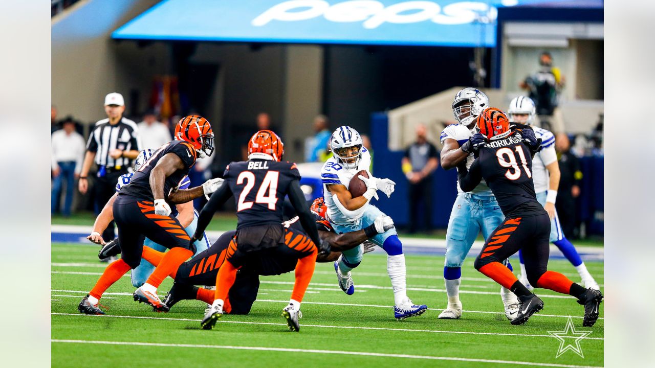 Photo: Dallas Cowboys vs. Cincinnati Bengals in Arlington, Texas -  ARL2022091817 