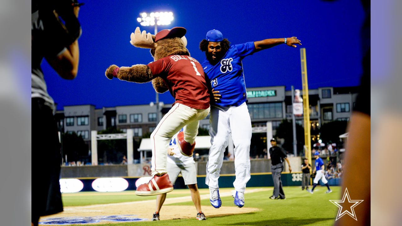 Nowitzki holds 8th annual Heroes celebrity baseball game in Frisco, Frisco  Enterprise Sports