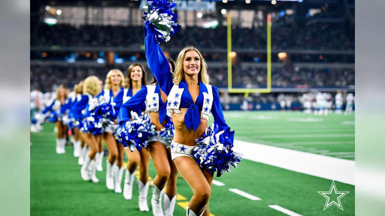 Dallas Cowboys Cheerleaders 2019 Gameday Performance