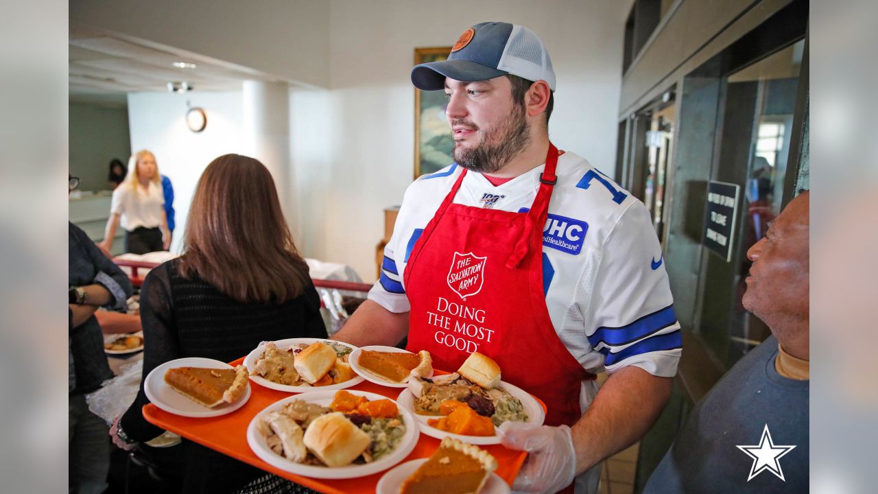 Dallas Cowboys Prepare for Gameday Thanksgiving Meals – NBC 5 Dallas-Fort  Worth