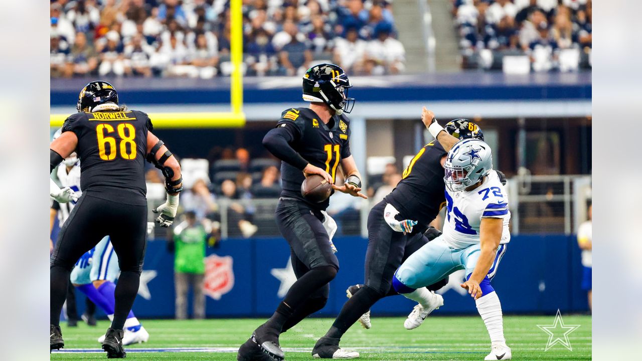 Dallas Cowboys safety Markquese Bell (41) in action during an NFL football  game against the Washington Commanders, Sunday, Oct. 2, 2022, in Arlington.  (AP Photo/Tyler Kaufman Stock Photo - Alamy