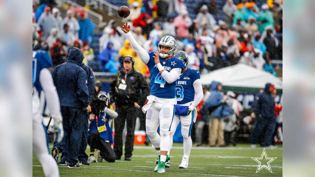 Zeke, 3 Offensive Linemen Named To Pro Bowl