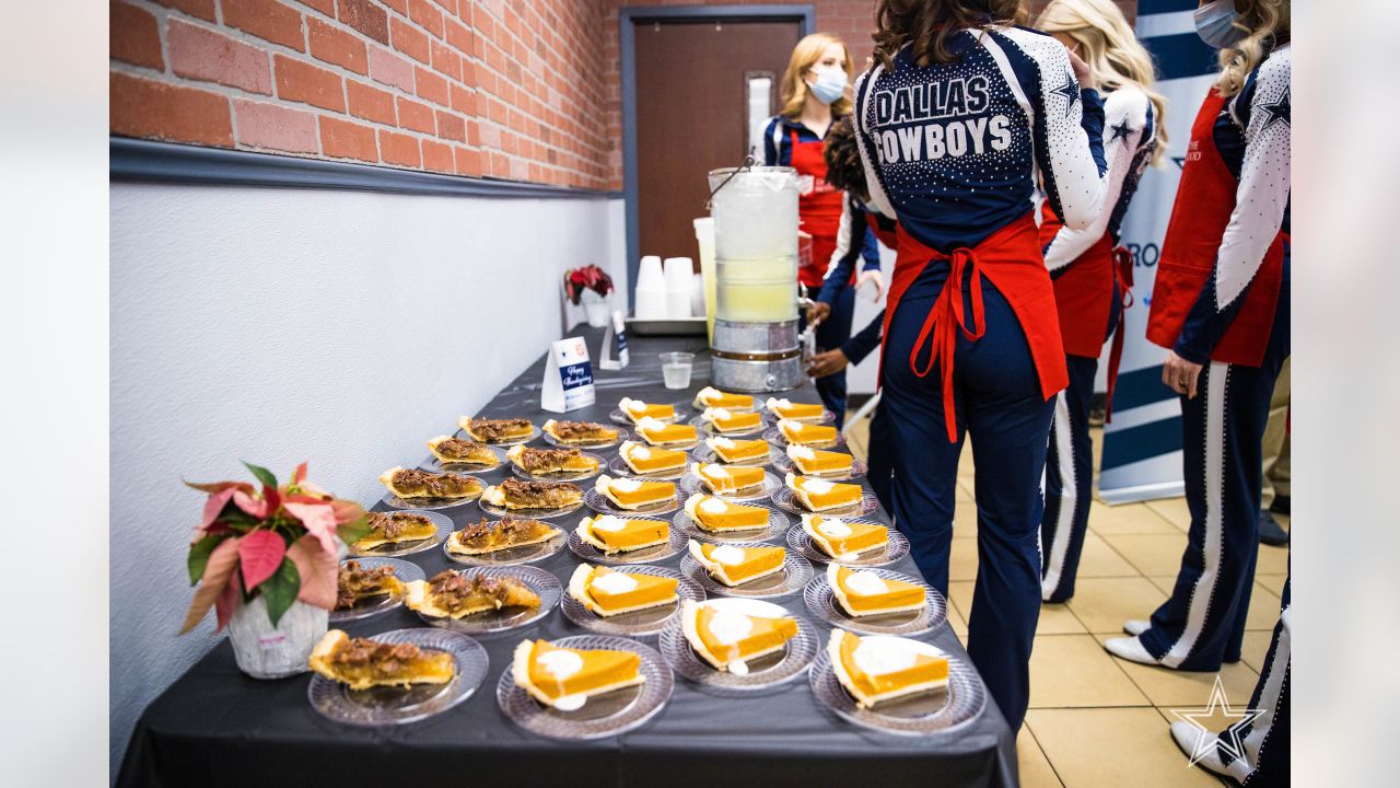 Thanksgiving Game Day Food Preparations For Over 90K Cowboys Fans