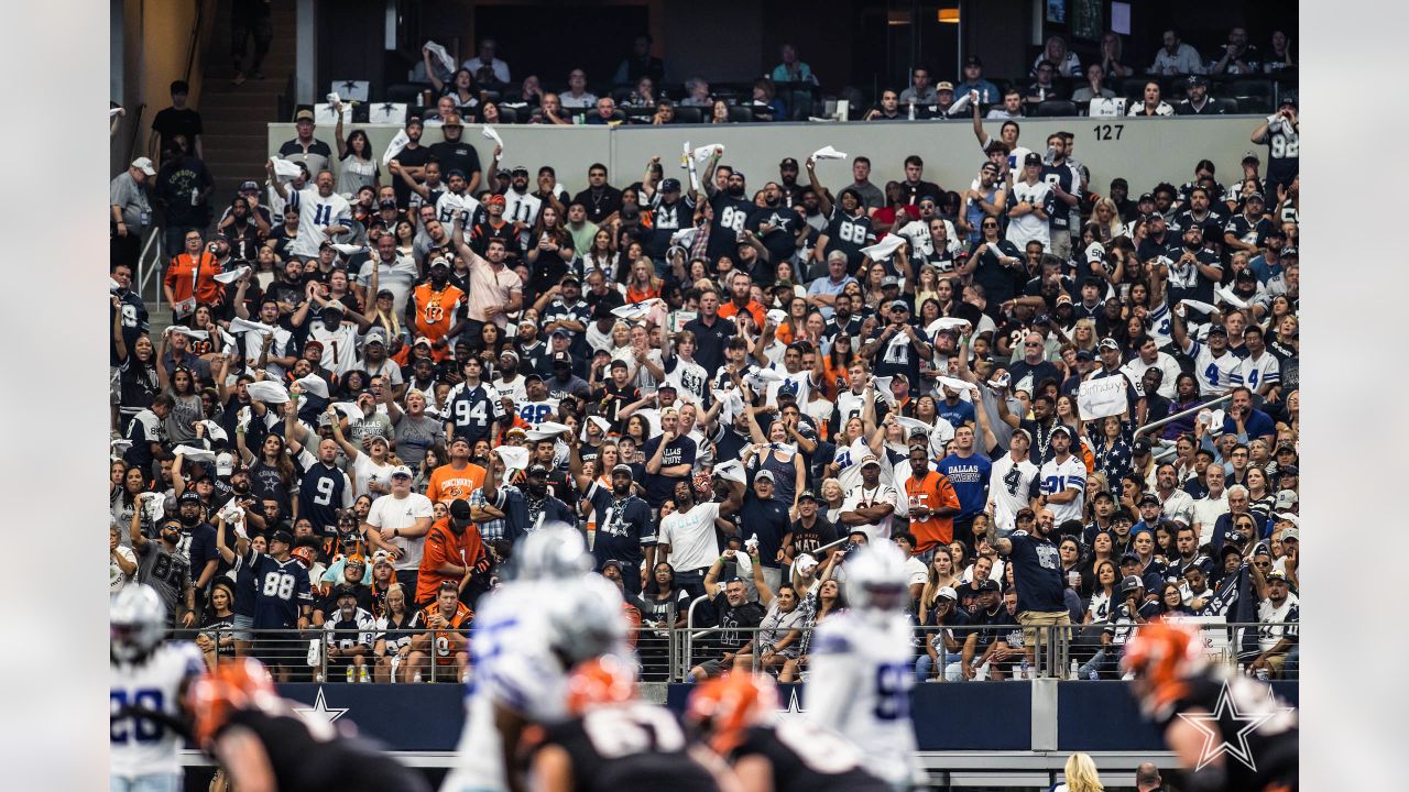 Photo: Dallas Cowboys vs. Cincinnati Bengals in Arlington, Texas -  ARL2022091817 