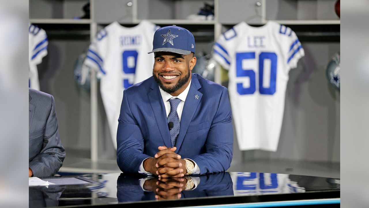 New Cowboy Ezekiel Elliott arrives at Valley Ranch