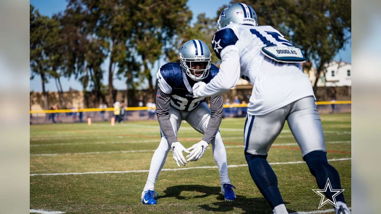 Dallas Cowboys offensive tackle Josh Ball (75) participates in drills at  the NFL football team's practice facility in Oxnard, Calif. Wednesday, Aug.  3, 2022. (AP Photo/Ashley Landis Stock Photo - Alamy