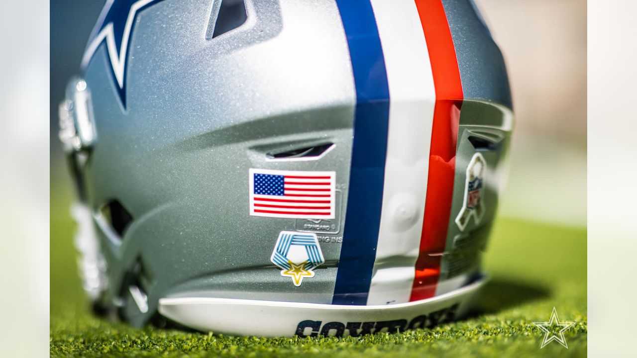 Cowboys To Honor NMOH With Red-Stripe Helmets