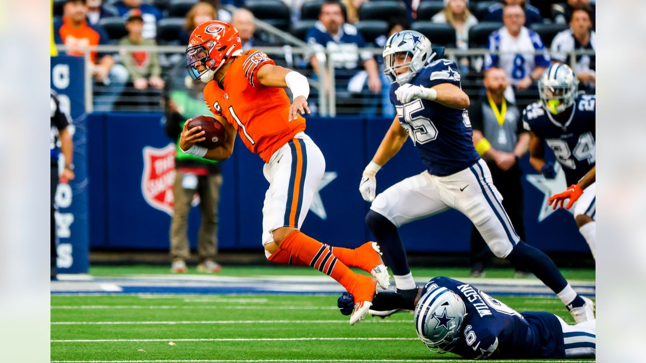 Photo: Dallas Cowboys vs Chicago Bears in Arlington, Texas - DAL20121001036  