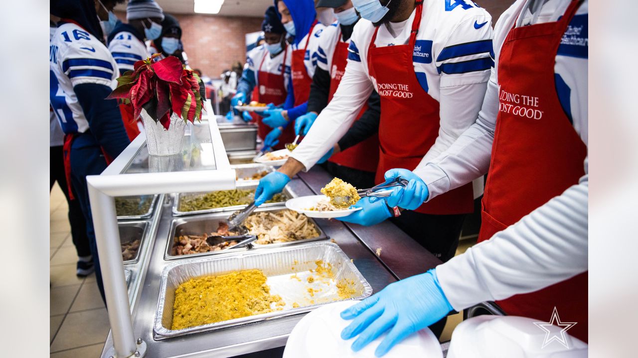 Dallas Cowboys Thanksgiving meal at AT&T Stadium