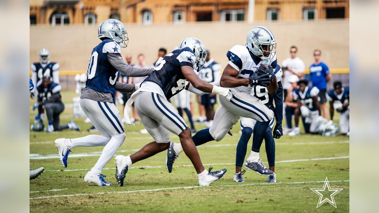 Dallas Cowboys offensive tackle Josh Ball (75) participates in drills at  the NFL football team's practice facility in Oxnard, Calif. Wednesday, Aug.  3, 2022. (AP Photo/Ashley Landis Stock Photo - Alamy