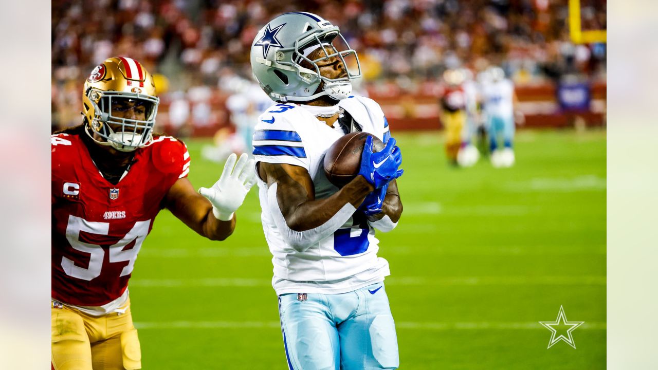 Dallas Cowboys linebacker Micah Parsons (11) before an NFL divisional round  playoff football game against the San Francisco 49ers in Santa Clara,  Calif., Sunday, Jan. 22, 2023. (AP Photo/Godofredo A. Vásquez Stock