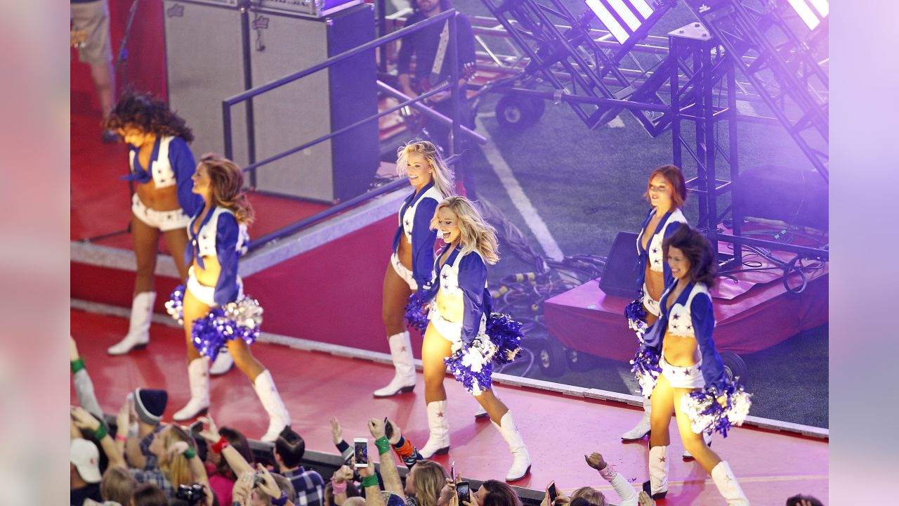 Luke Bryan - Playing the halftime show at the Dallas Cowboys game