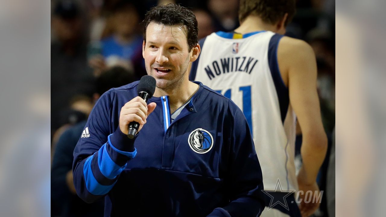 Wow, Tony Romo Looks Weird in a Mavs Uniform - The Ringer