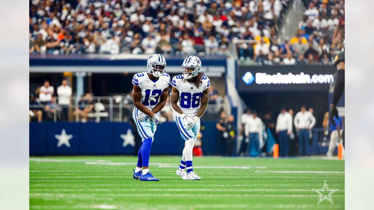 Photo: Dallas Cowboys vs. Washington Commanders in Arlington, Texas -  ARL2022100205 