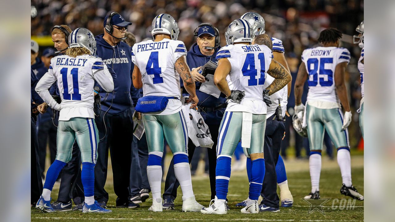 September 10, 2017: Dallas Cowboys fullback Keith Smith #41 warms up before  an NFL football game between the New York Giants and the Dallas Cowboys at  AT&T Stadium in Arlington, TX Dallas