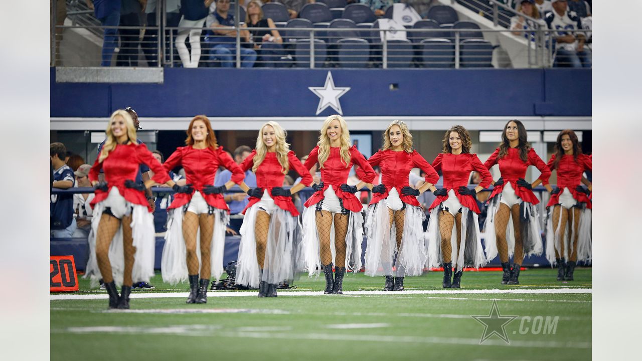 Dallas Cowboys - Photo Gallery: Dallas Cowboys Cheerleaders Halloween Halftime  Show