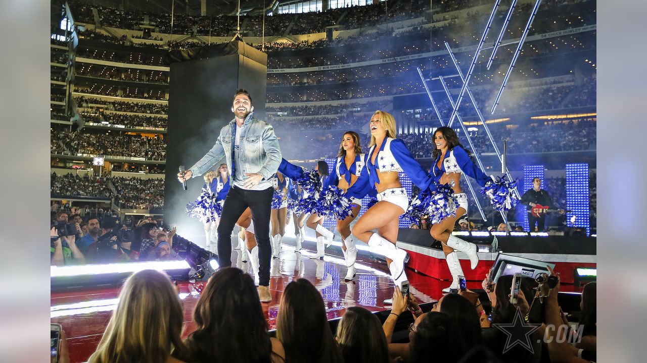 Throwback: Thomas Rhett Performs For Dallas Cowboys Halftime Show