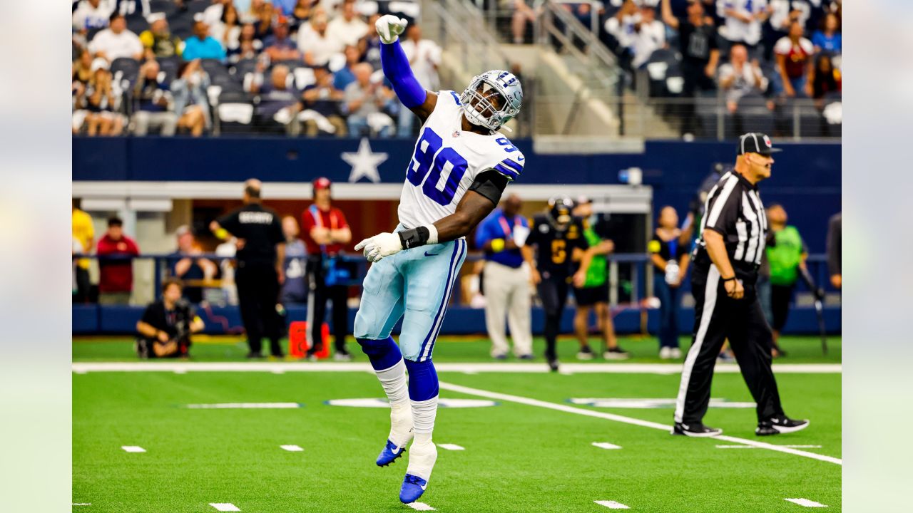 Photo: Dallas Cowboys vs. Washington Commanders in Arlington, Texas -  ARL2022100205 