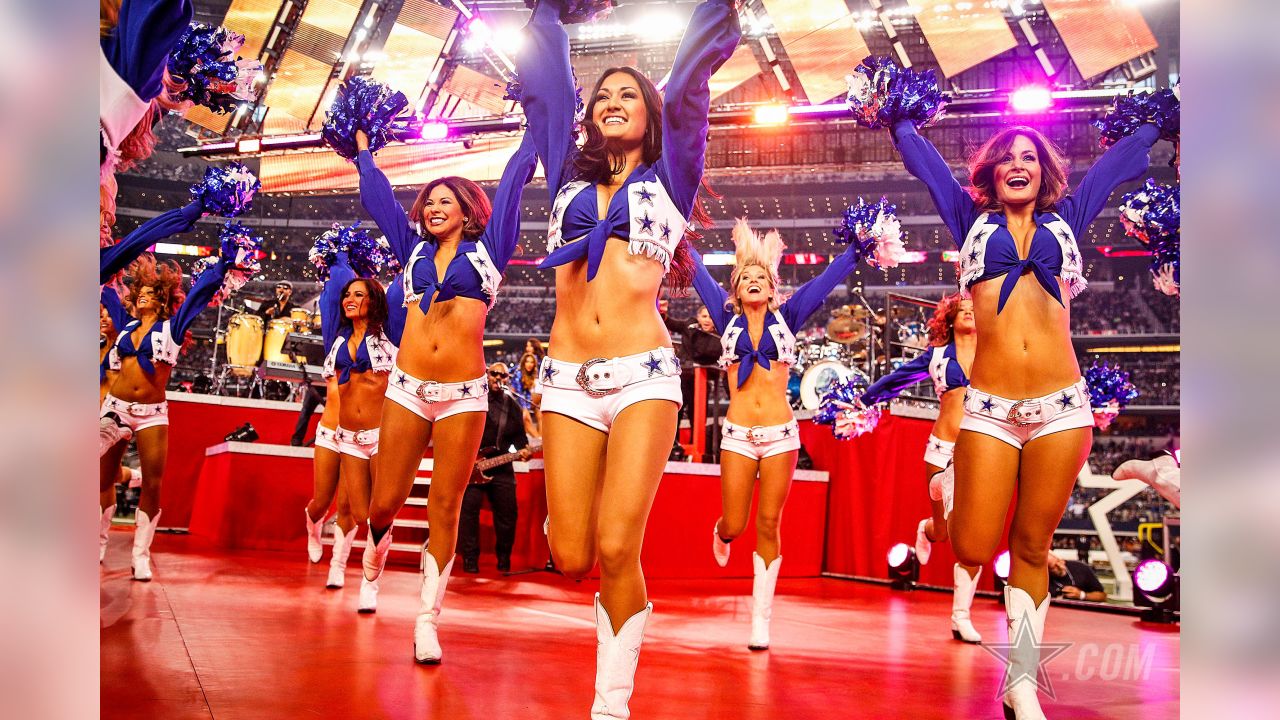 Dallas Cowboys Cheerleaders - Happy Thanksgiving #CowboysNation 