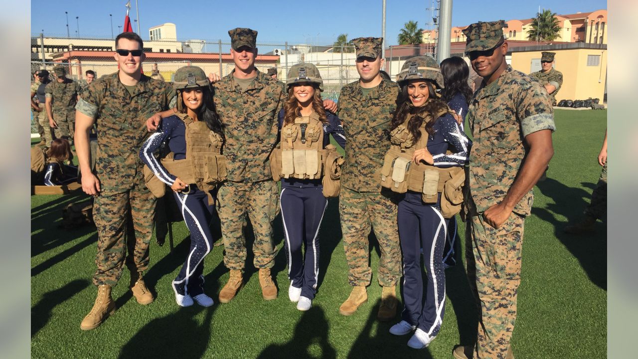 Dallas Cowboys Cheerleaders Performance - U.S. Army Garris…