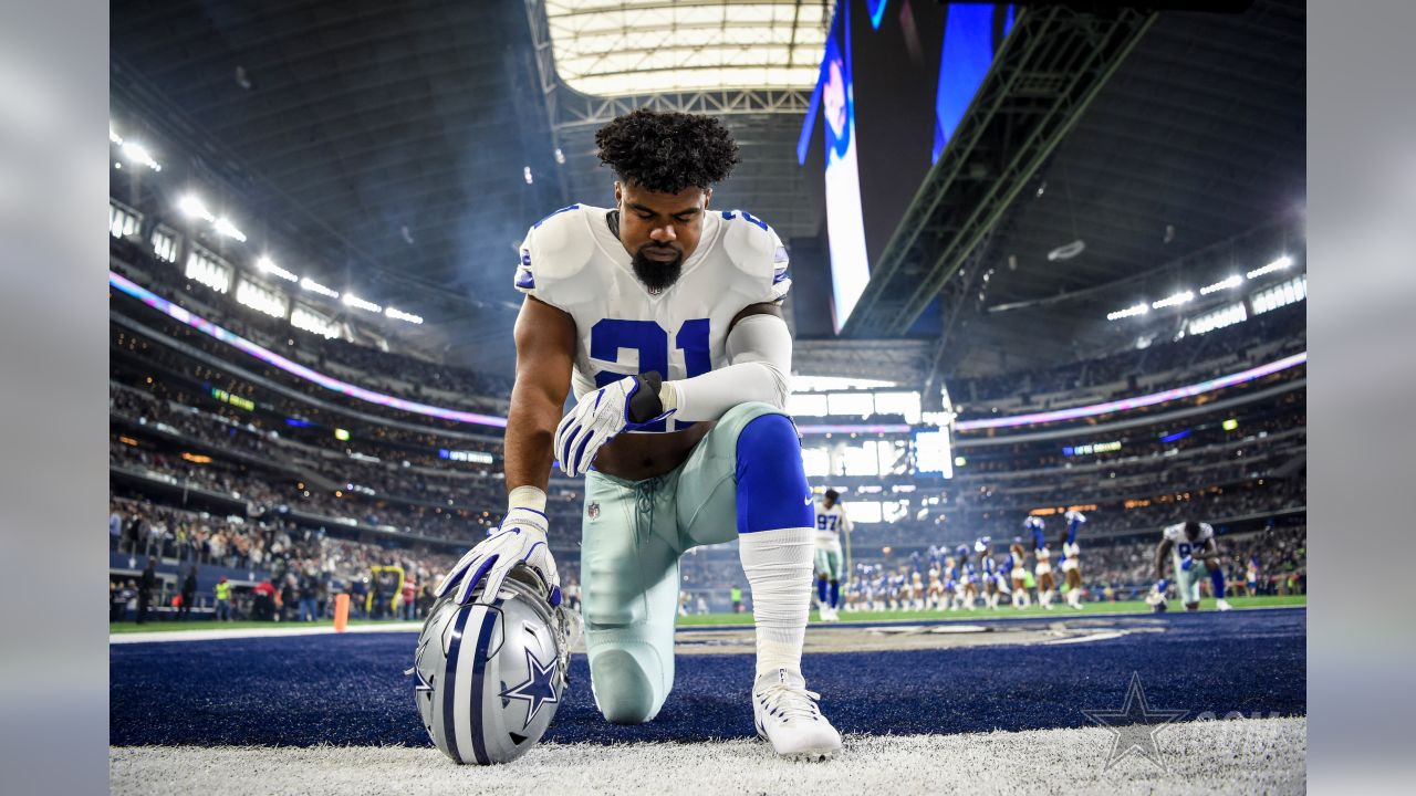 Dallas Cowboys defensive end Tyrus Wheat (91) gets set during an NFL  pre-season football game against the Seattle Seahawks, Saturday, Aug. 19,  2023 in Seattle. (AP Photo/Ben VanHouten Stock Photo - Alamy