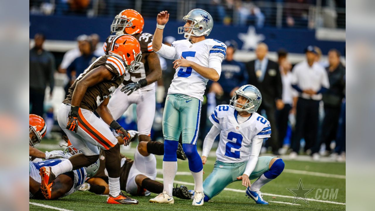 January 04, 2015: Dallas Cowboys kicker Dan Bailey #5 during an NFL Wild  Card Playoff football game between the Detroit Lions and the Dallas Cowboys  at AT&T Stadium in Arlington, TX Dallas