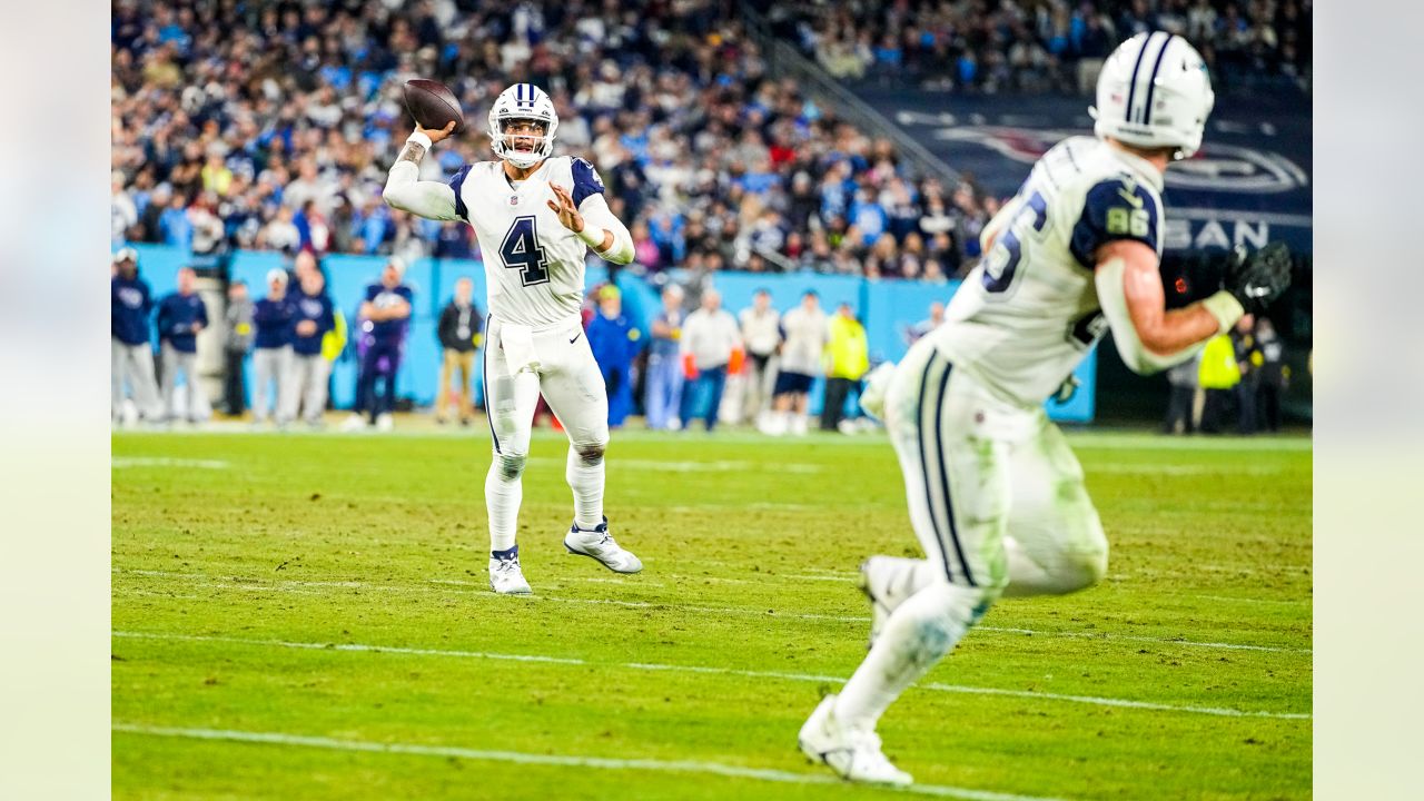 NFL Week 17 'Thursday Night Football': Dallas Cowboys vs Tennessee Titans  picks - Hogs Haven