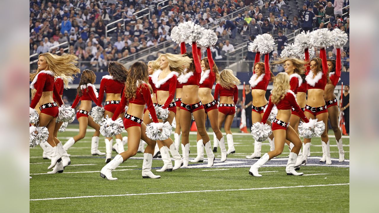 X 上的Dallas Cowboys Cheerleaders：「The countdown to Christmas is officially  on! Tonight is your last chance to catch #ChristmasAtTheStar! See you at  6pm at @thestarinfrisco!  / X