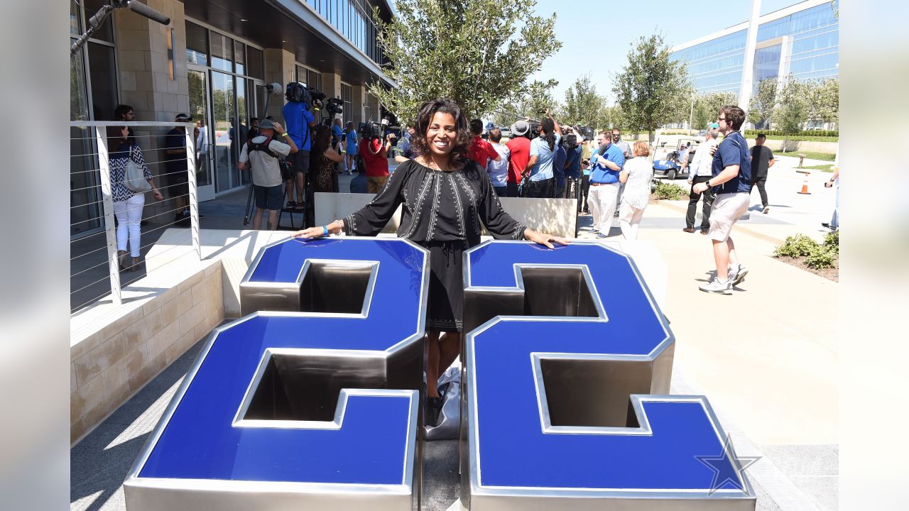 Dallas Cowboys Ring of Honor Walk in Frisco Editorial Stock Photo - Image  of symbol, football: 101407763