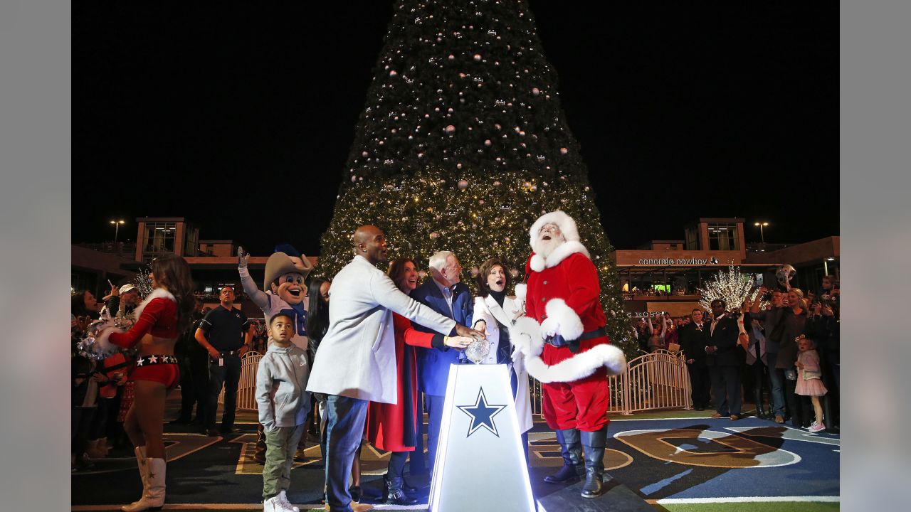 Dallas Cowboys: Players Christmas Tree