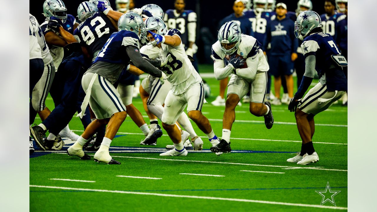 Best Buy: Game Time Dallas Cowboys Training Camp Watch NFL-TRC-DAL