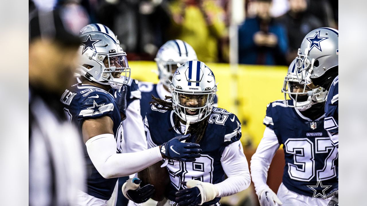 Dallas Cowboys at Washington Commanders Tickets at FedEx Field in Landover,  MD