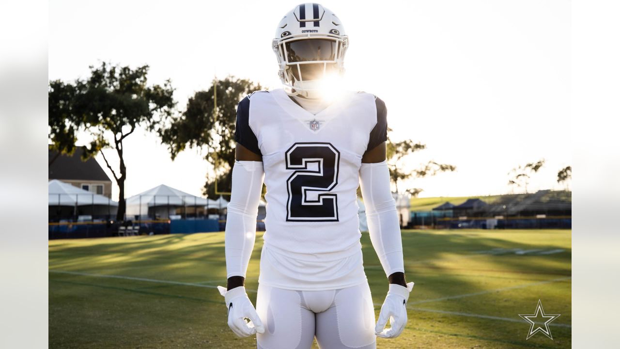 Dallas Cowboys unveil new uniform with 'arctic' white helmet